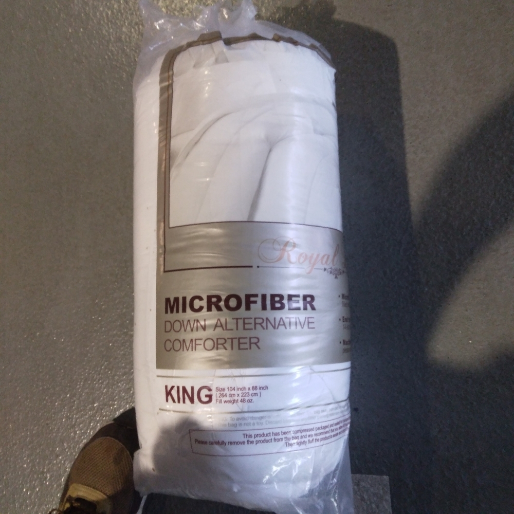 Micro Fiber comforter - Picture 2 of 3